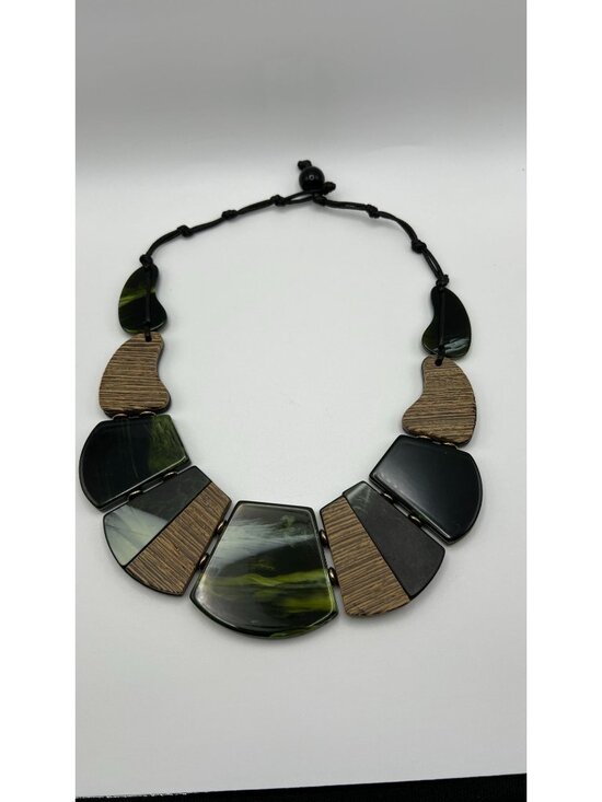 Jewelry - Chunky Green & Brown Geometric Statement Necklace With Adjustable Cord Closure
